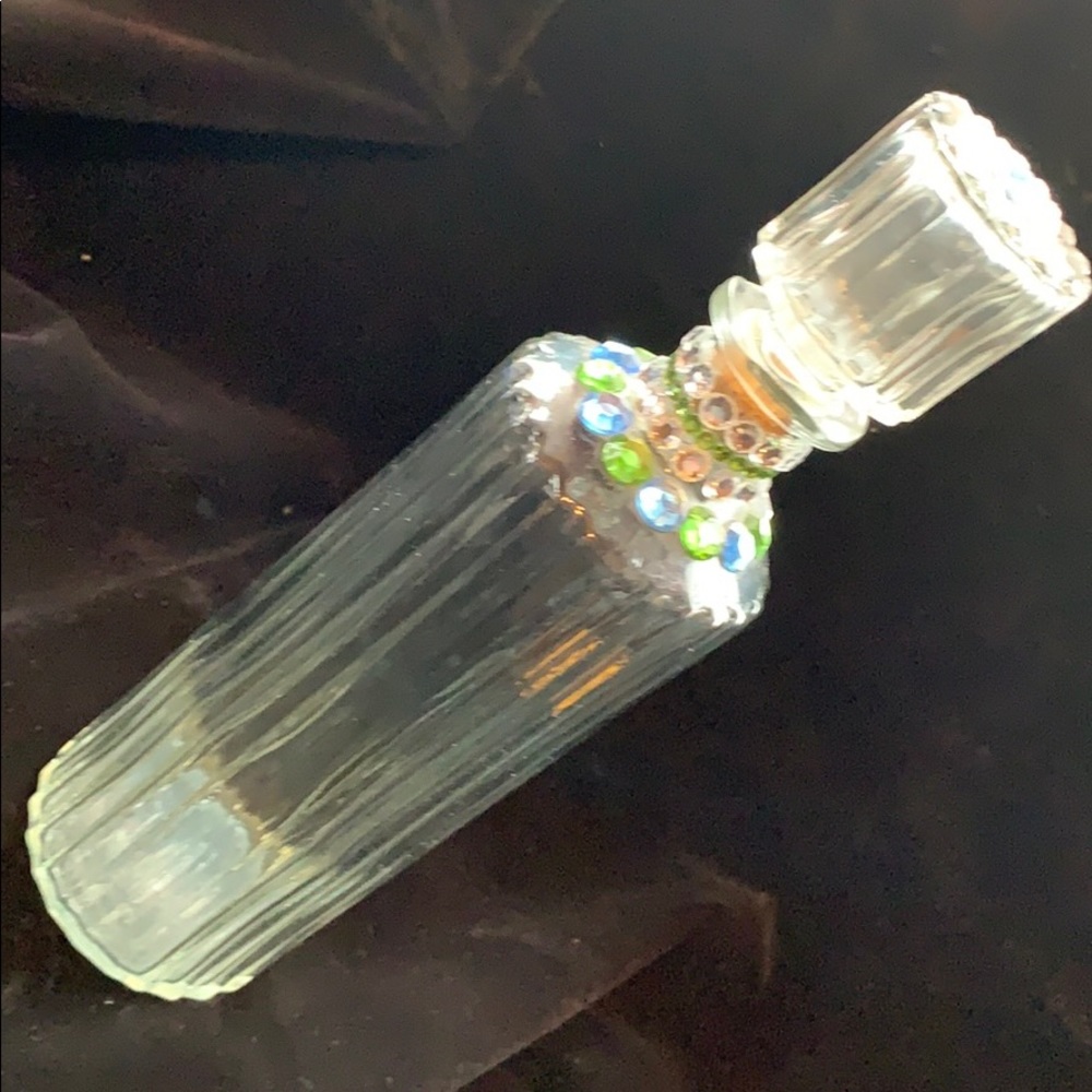 Gorgeous vintage Decanter with Rhinestones
